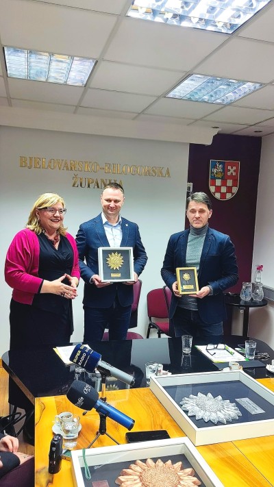 Slika 1000060691.jpg 1