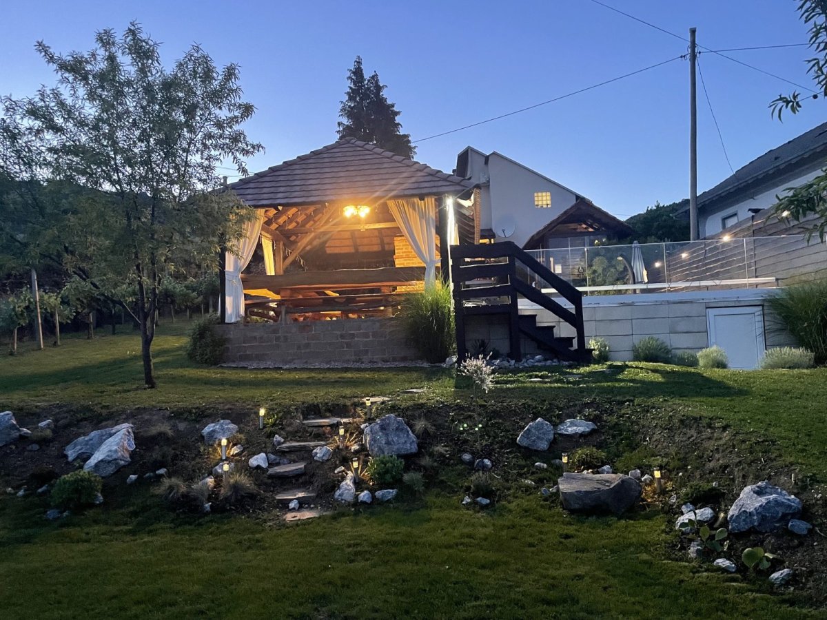 HOLIDAY HOME KALNIK