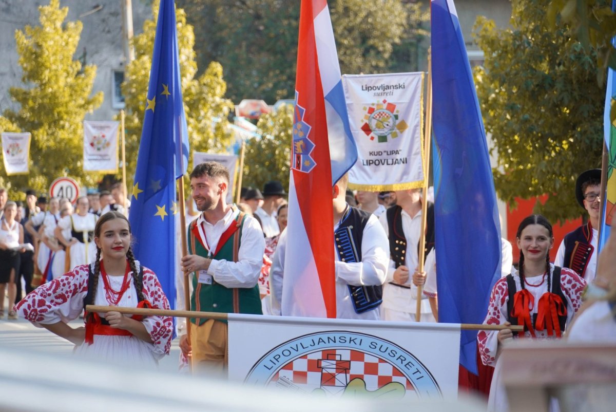 Manifestacija Lipovljanski susreti