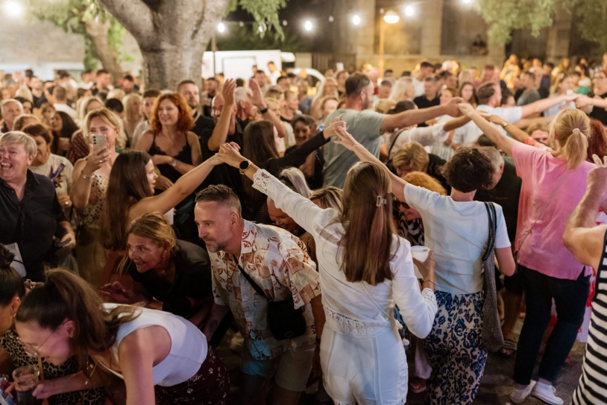 RIBARSKE FE&Scaron;TE TURISTIČKE ZAJEDNICE GRADA SUPETRA