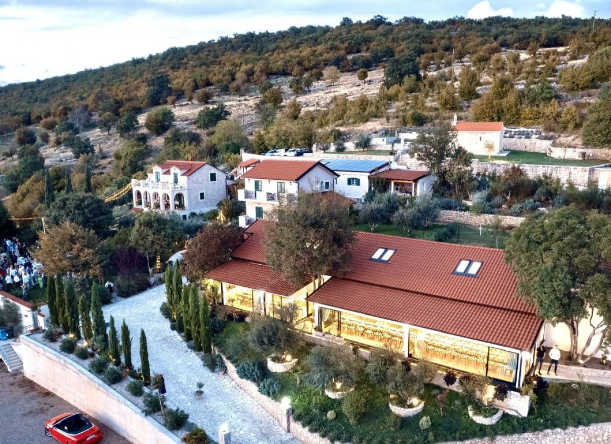 Villa & Wedding Resort Gala