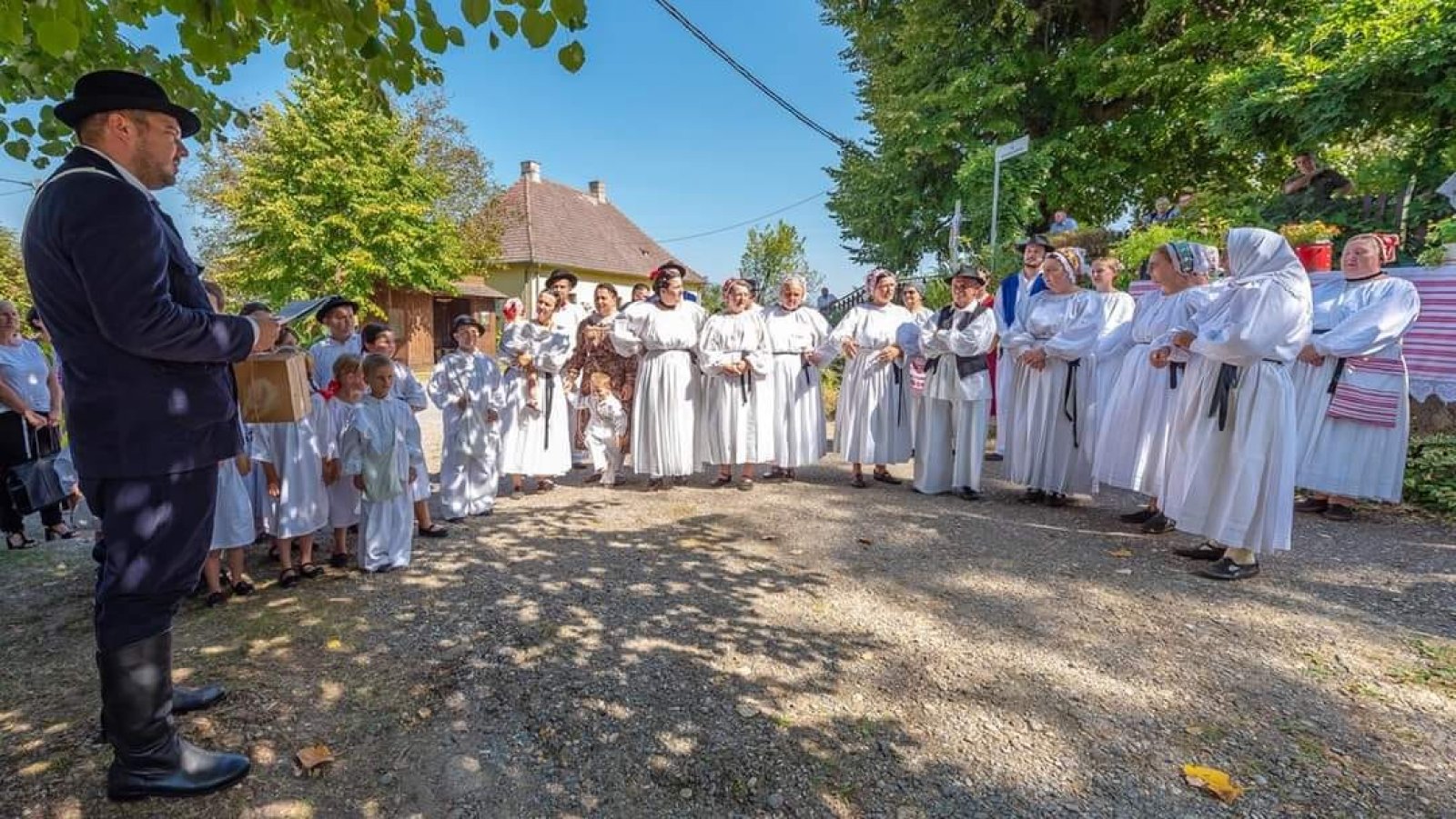 Zapovijed pod lipom