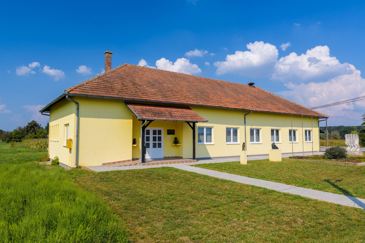 Galerija Ivan Lacković Croata