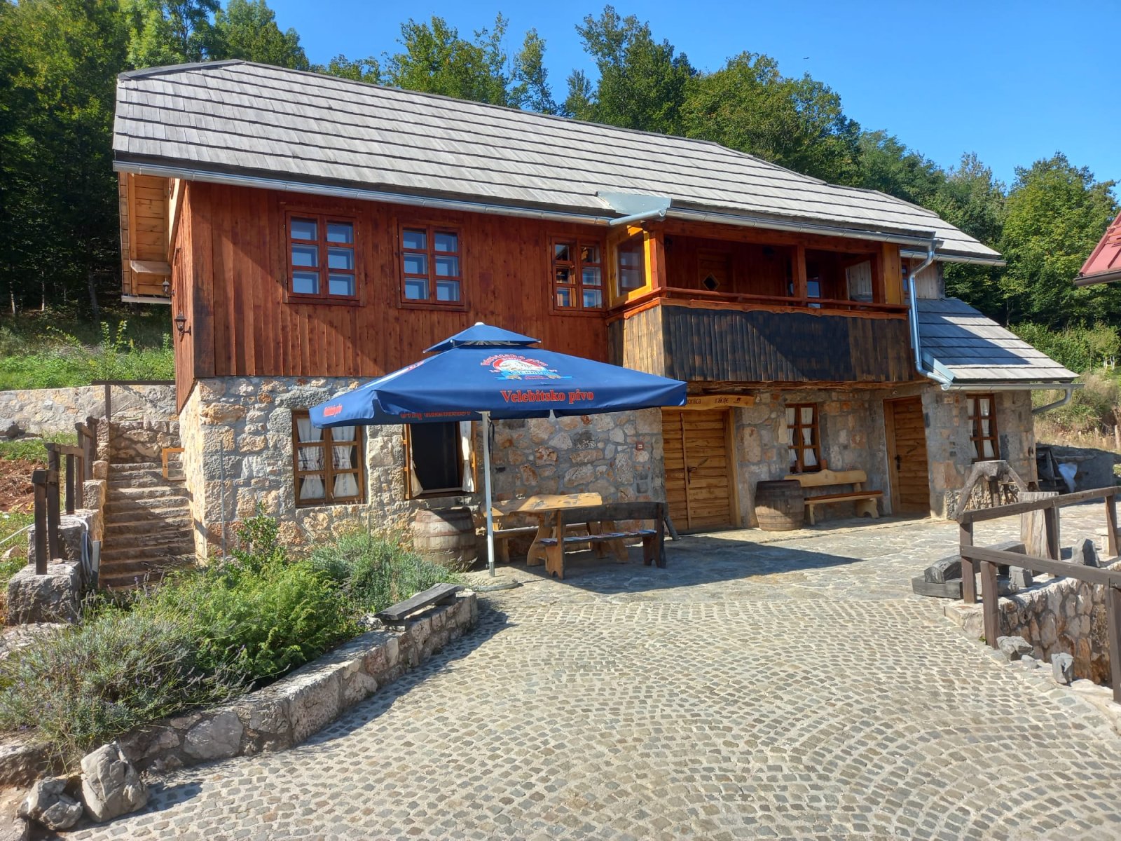 KUŠAONICA RAKIJE - STILANOVA LIKA