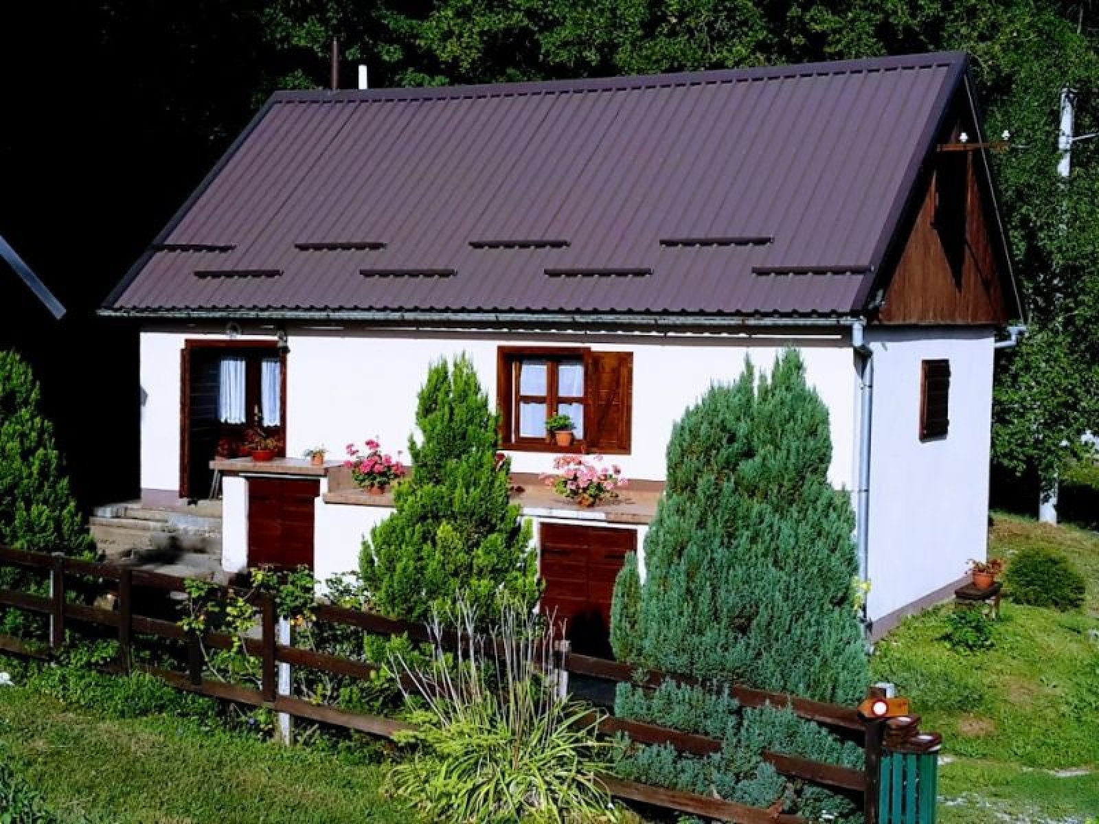 KUĆA ZA ODMOR - ZERA RUST'KE