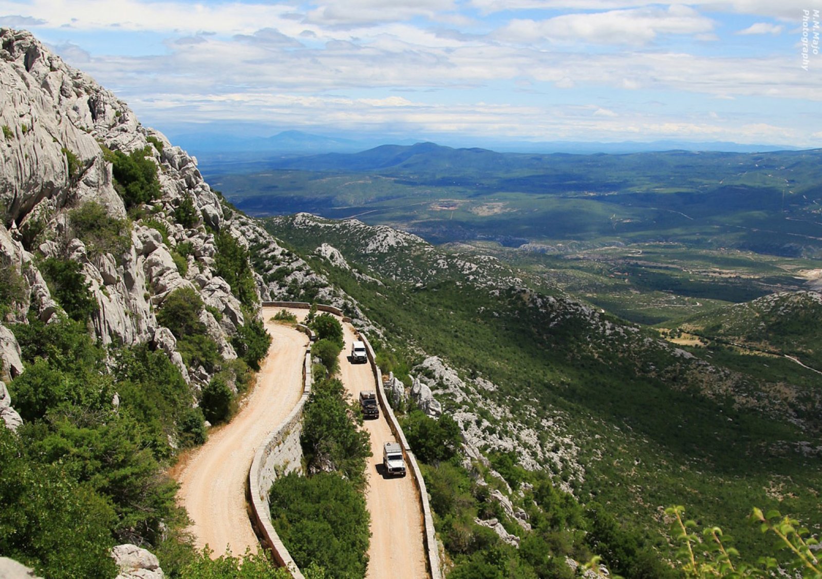 RAJNA, ugostiteljski obrt i turistička agencija- GDJE PLANINE LJUBE MORE